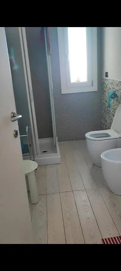 Residence Amore Fronte Spiaggia Rimini 0*,