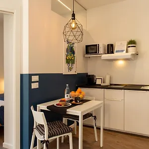  Guest house Suite Apartments - Corso51